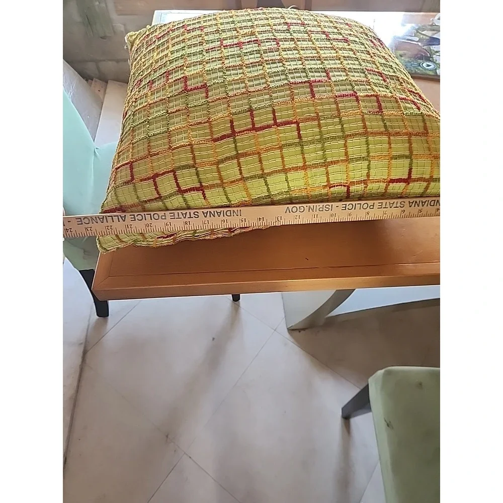 Pair Of Multi Colored Vtg Pier One Throw Pillow Green Plaid